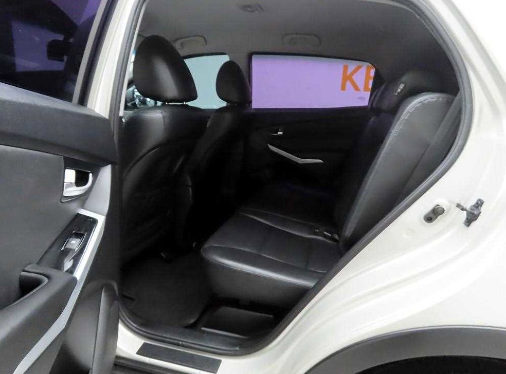 KG모빌리티(쌍용)  코란도 4WD 2.0 CVS 사진 15