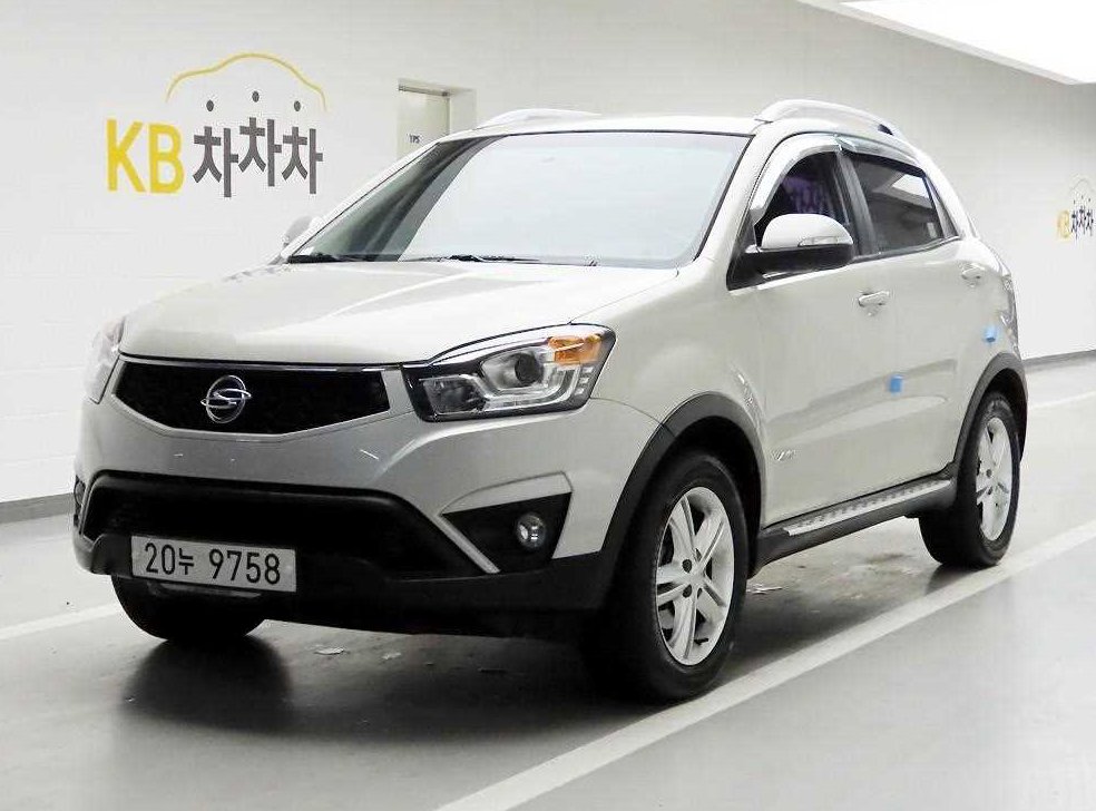KG모빌리티(쌍용)  코란도 4WD 2.0 CVS 사진 2