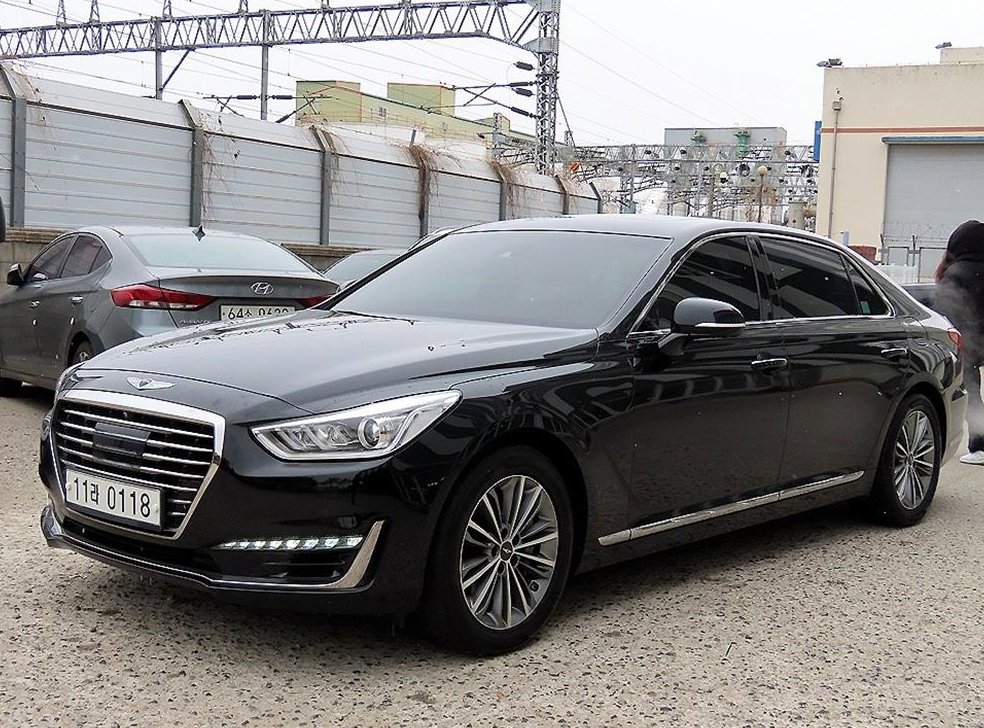 제네시스 EQ900 3.8 GDI AWD 사진 2