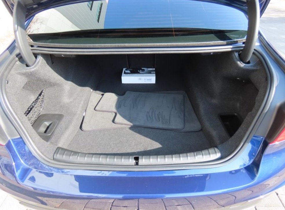 BMW 5시리즈 520d M 스포츠 플러스 사진 18