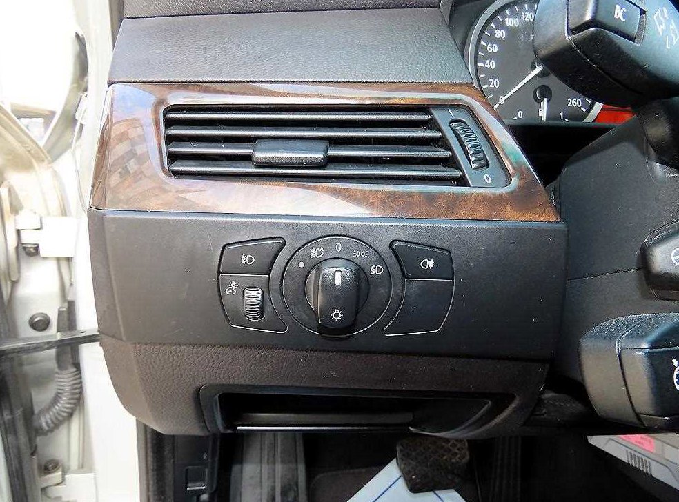 BMW 5시리즈 530i 세단 사진 12