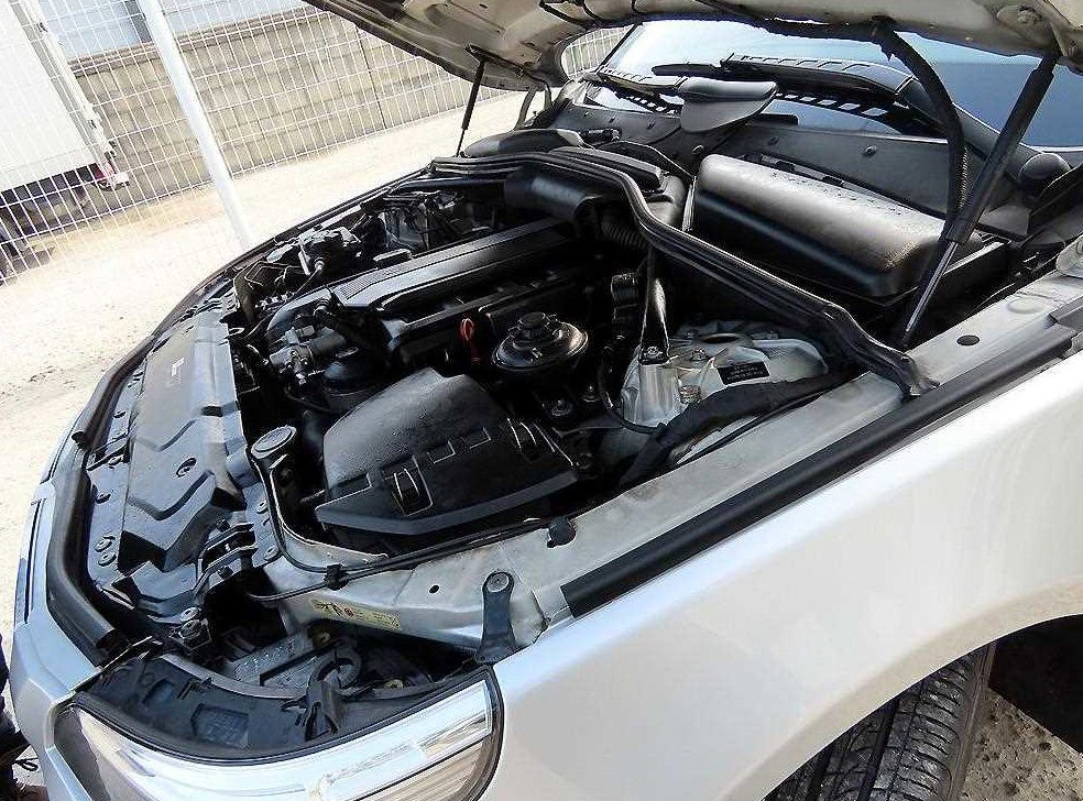 BMW 5시리즈 530i 세단 사진 18