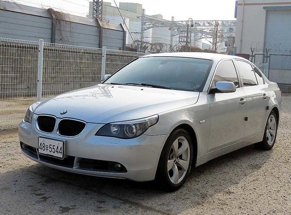 BMW 5시리즈 530i 세단 사진 2