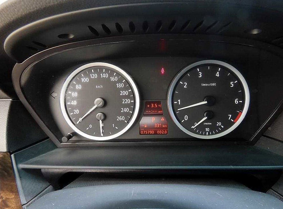 BMW 5시리즈 530i 세단 사진 9