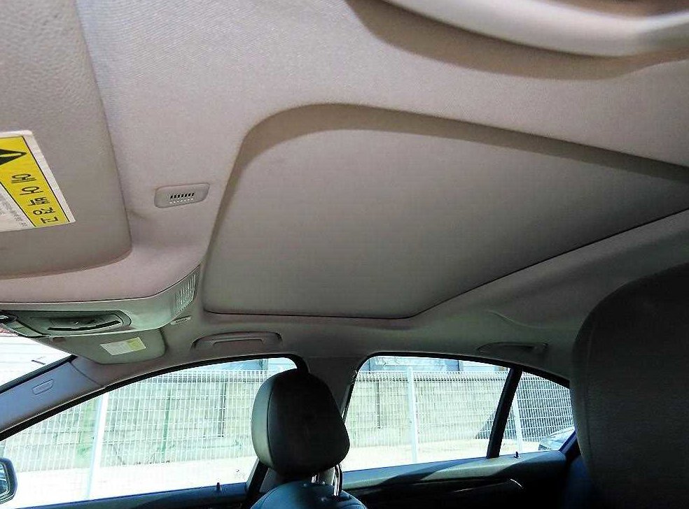BMW 5시리즈 520d xDrive 사진 17