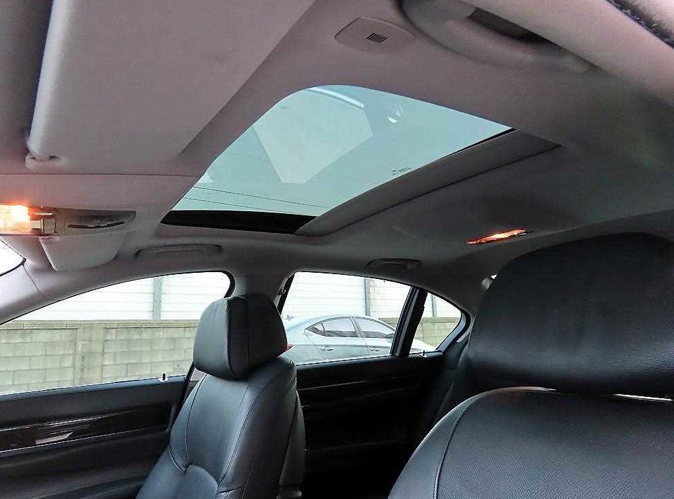 BMW 7시리즈 730 사진 17