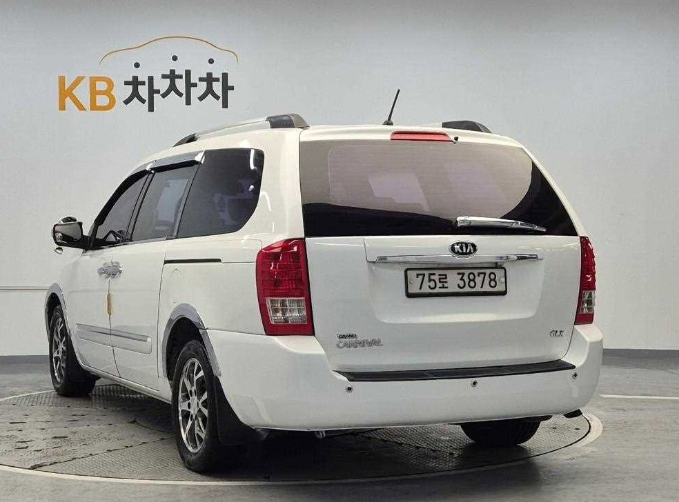 기아 카니발 그랜드 GLX 사진 2