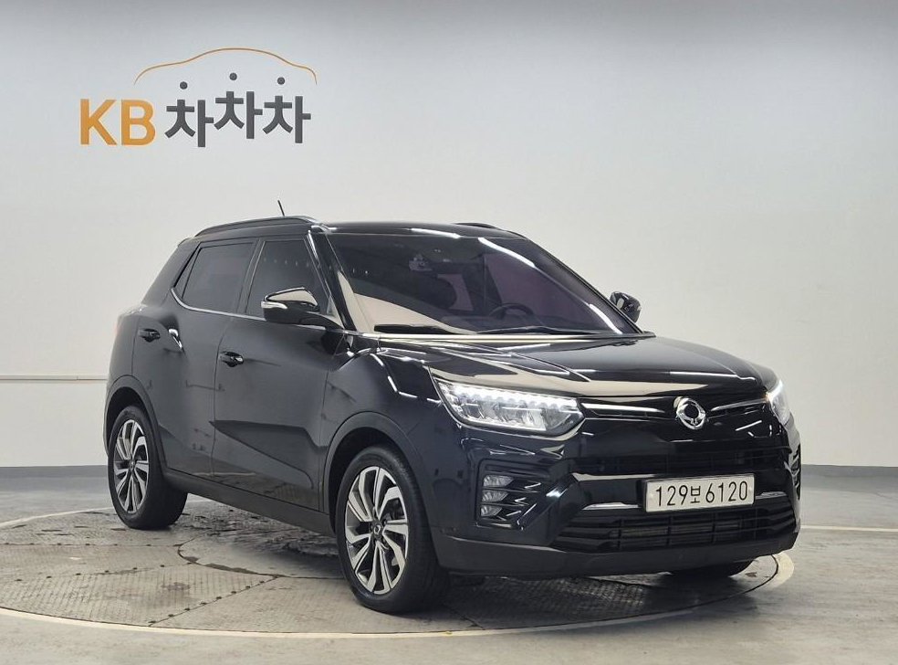 KG모빌리티(쌍용)  티볼리 2WD 디젤 1.6 사진 4