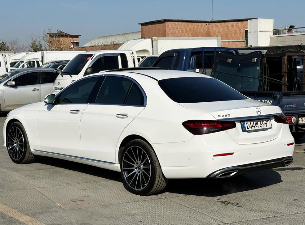 벤츠 E 클래스 E250 익스클루시브 사진 6