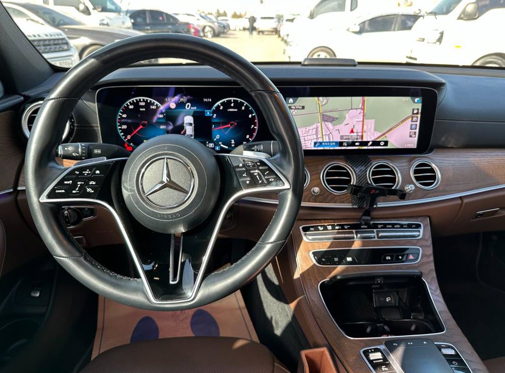 벤츠 E 클래스 E250 익스클루시브 사진 9