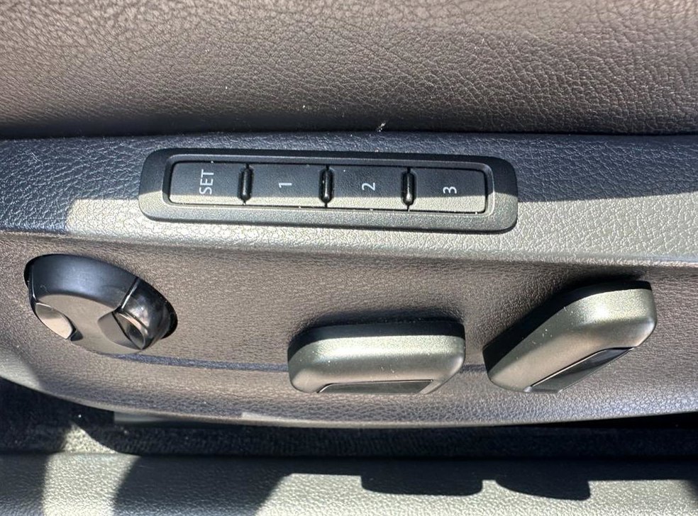 폭스바겐 파사트 2.0 TDI 사진 16
