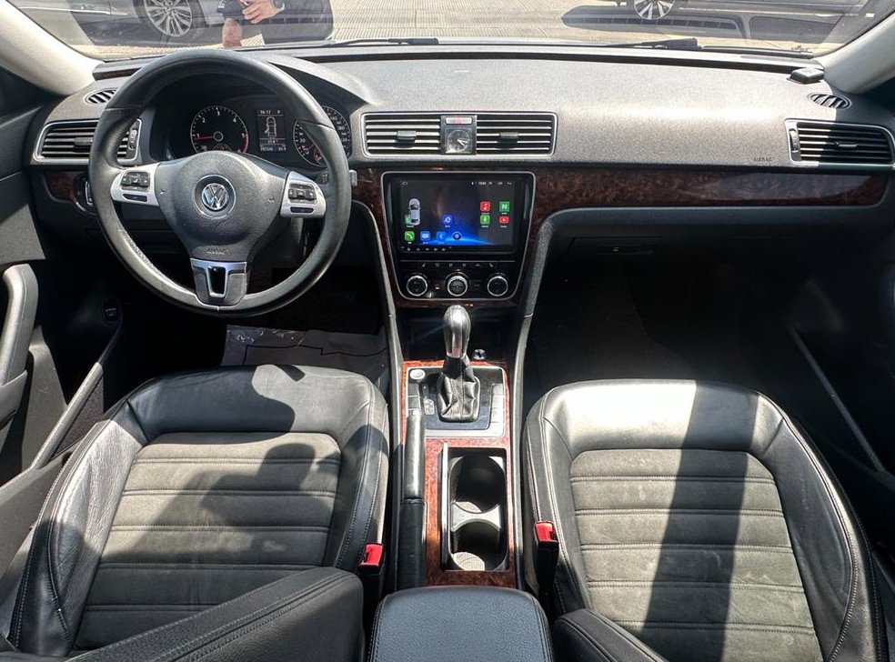 폭스바겐 파사트 2.0 TDI 사진 8