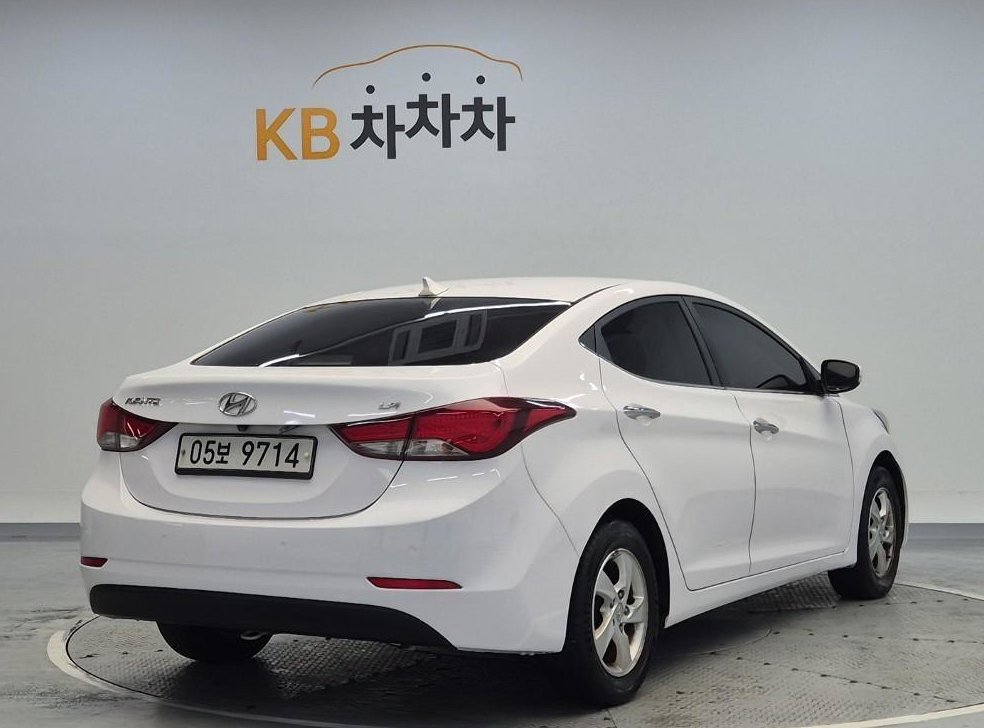 현대 아반떼 1.6 LPI 스타일 사진 3