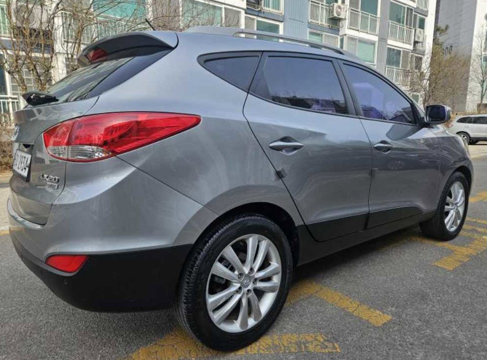 현대 투싼 2WD VGT LX20 사진 3
