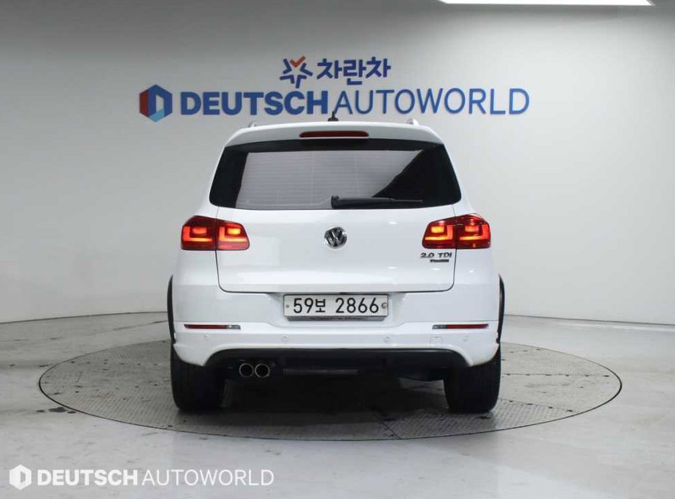 폭스바겐 티구안 2.0 TDI R-라인 사진 4