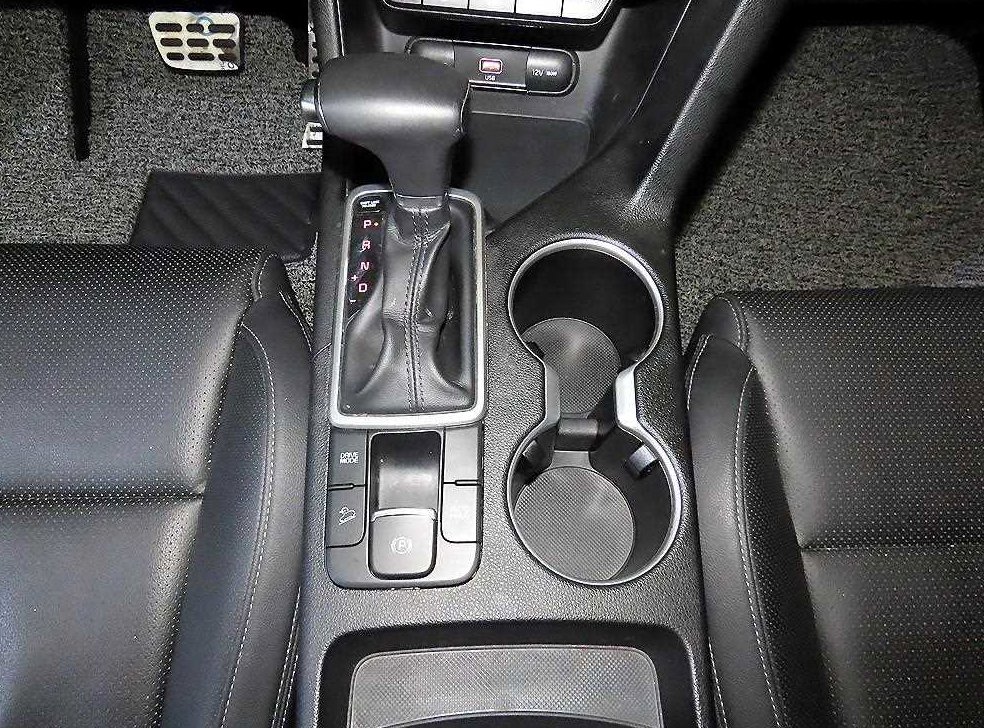 기아 스포티지 1.6 디젤 2WD 사진 12