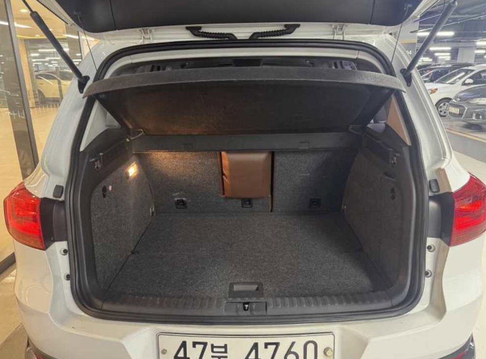 폭스바겐 티구안 2.0 TDI 컴포트 사진 10