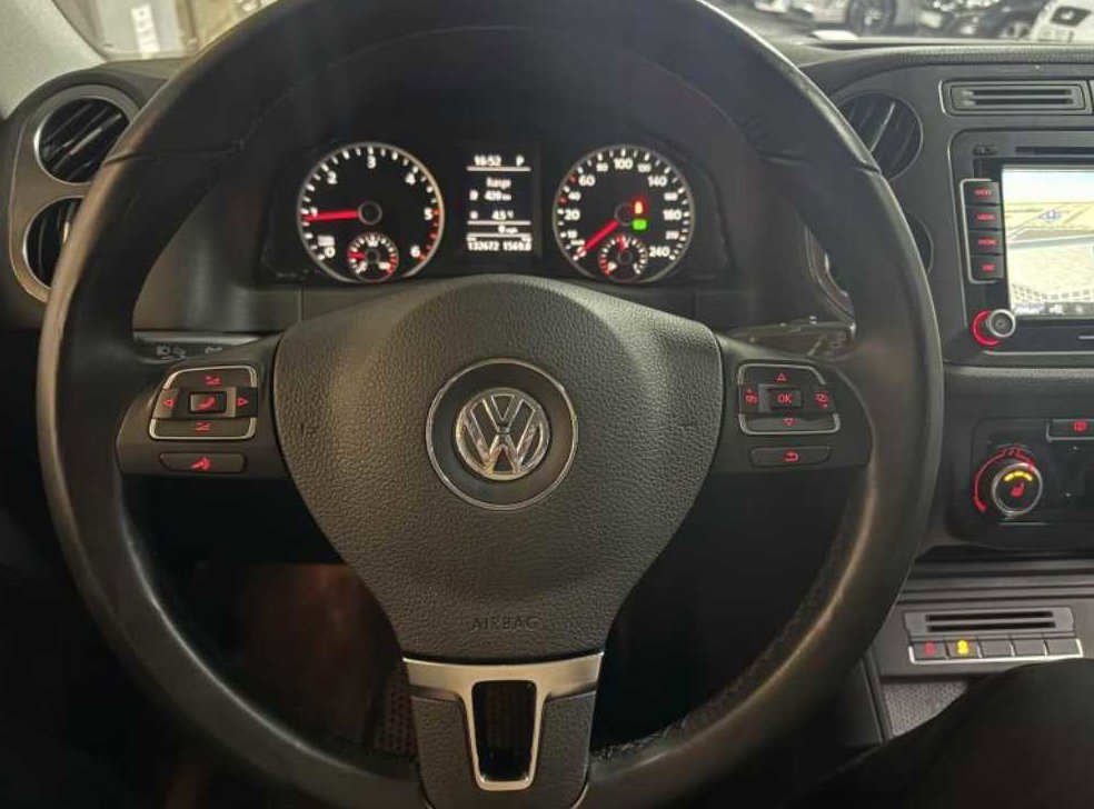 폭스바겐 티구안 2.0 TDI 컴포트 사진 15