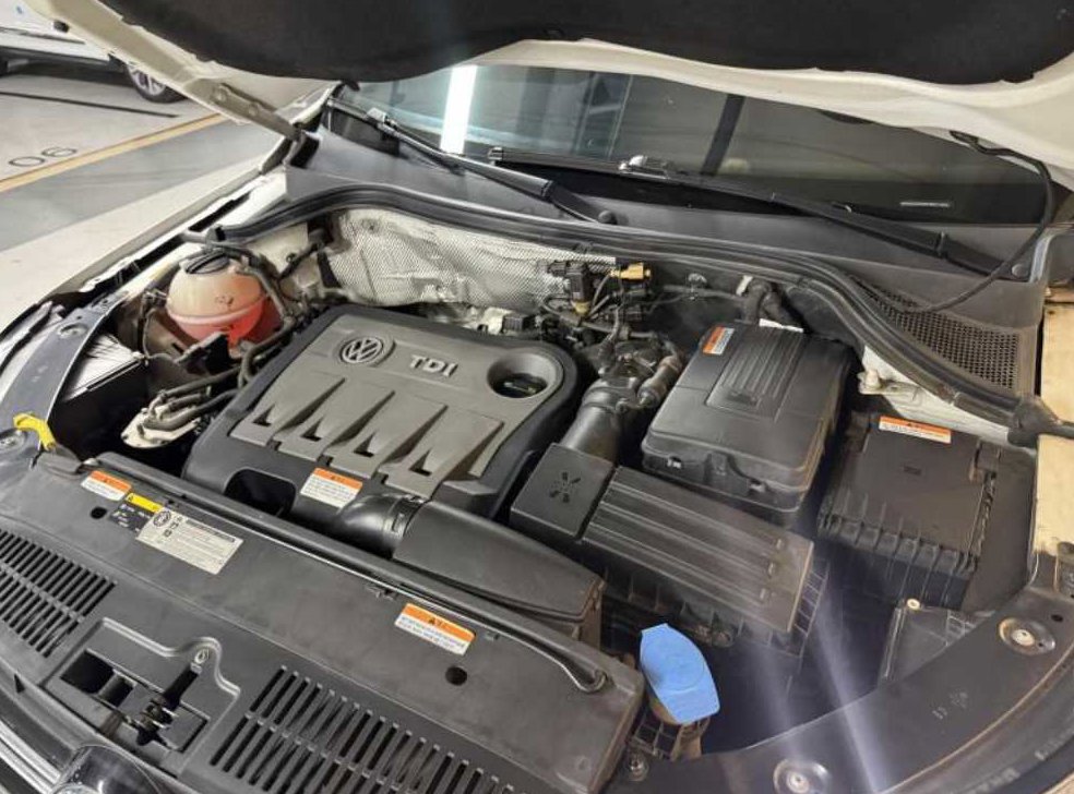 폭스바겐 티구안 2.0 TDI 컴포트 사진 17