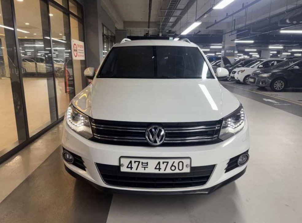 폭스바겐 티구안 2.0 TDI 컴포트 사진 2