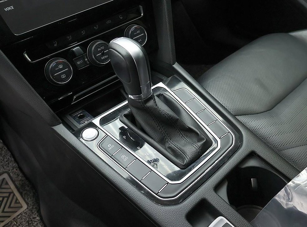 폭스바겐 아테온 2.0 TDI 엘레강스 프리미엄 사진 10