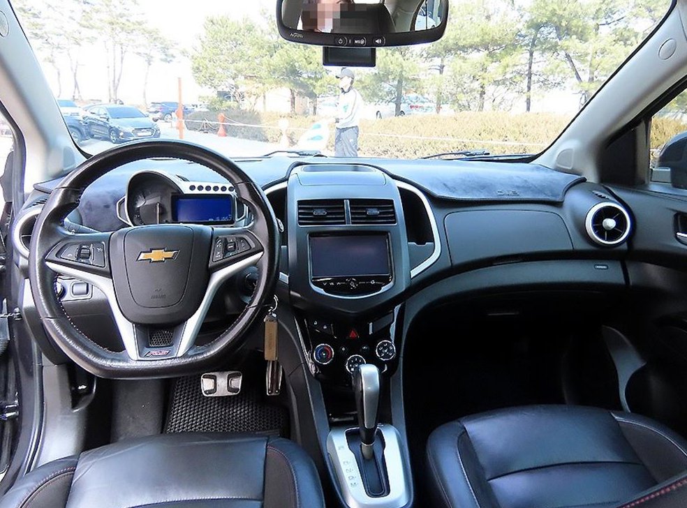 쉐보레 아베오 해치백 1.4 RS 터보 사진 7