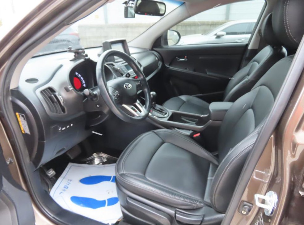기아 스포티지 2WD TLX 사진 8