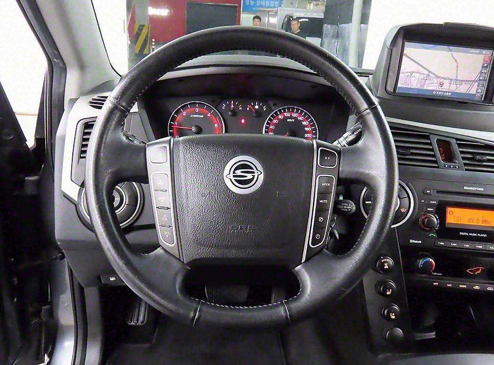 KG모빌리티(쌍용)  코란도 디젤 4WD CX7 사진 9