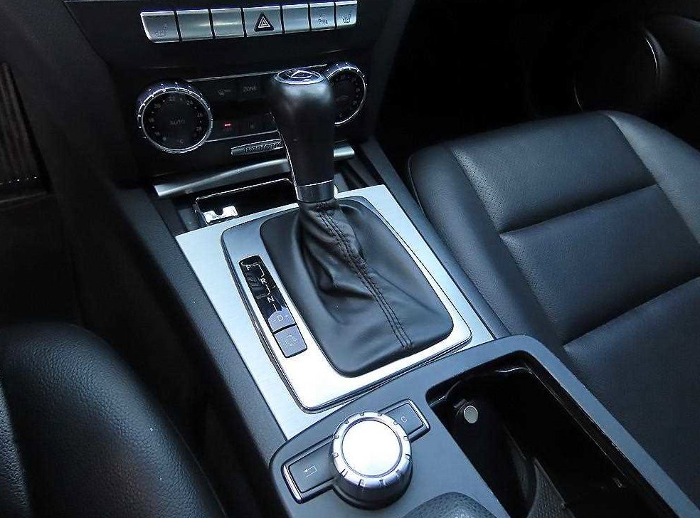 벤츠 C 클래스 C200 CGI 아방가르드 사진 10