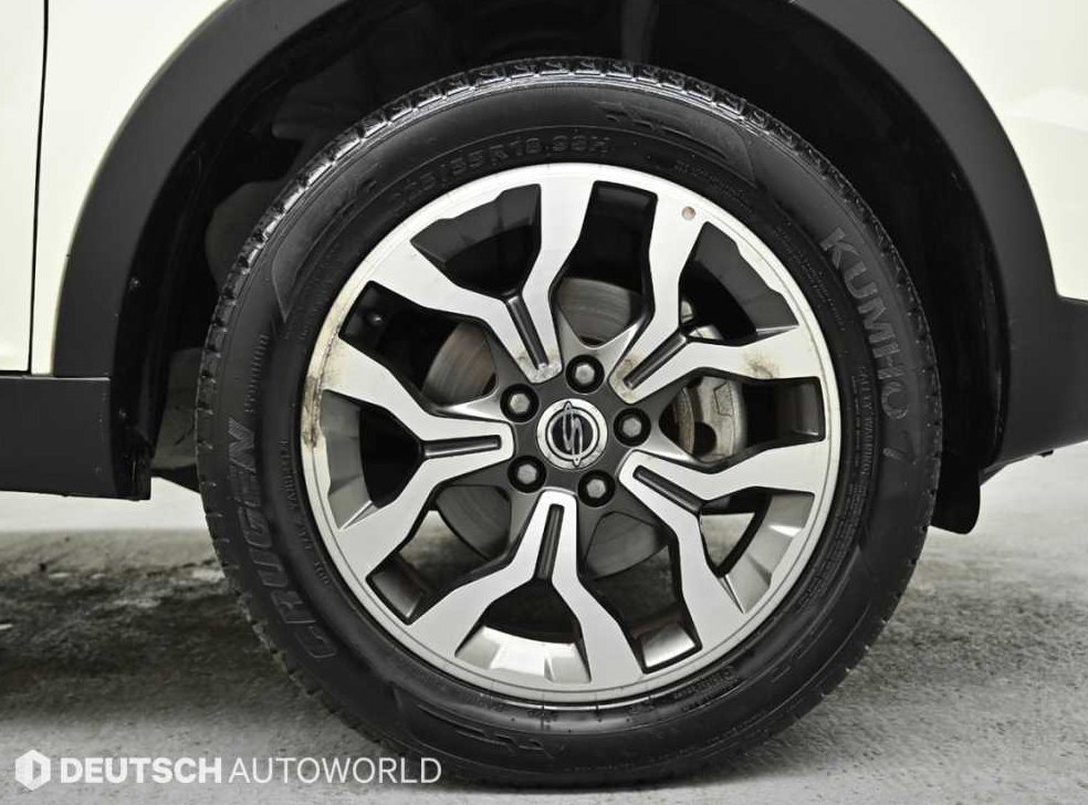 KG모빌리티(쌍용)  코란도 2WD 2.2 RX 사진 5