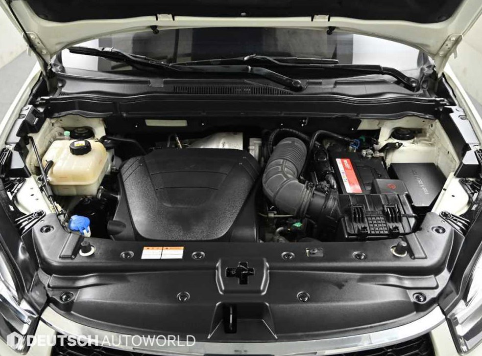 KG모빌리티(쌍용)  코란도 2WD 2.2 RX 사진 6