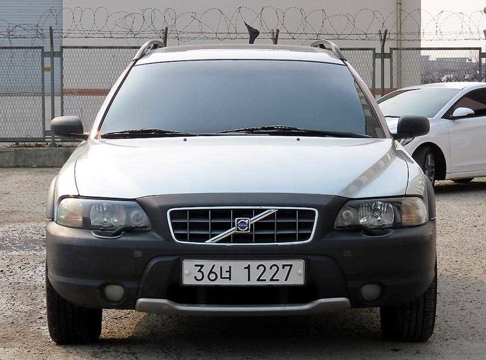 볼보 XC70 2.5T