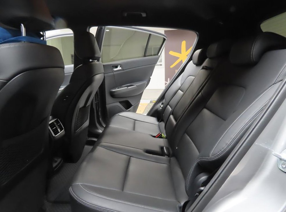 기아 스포티지 2.0 디젤 2WD 사진 19