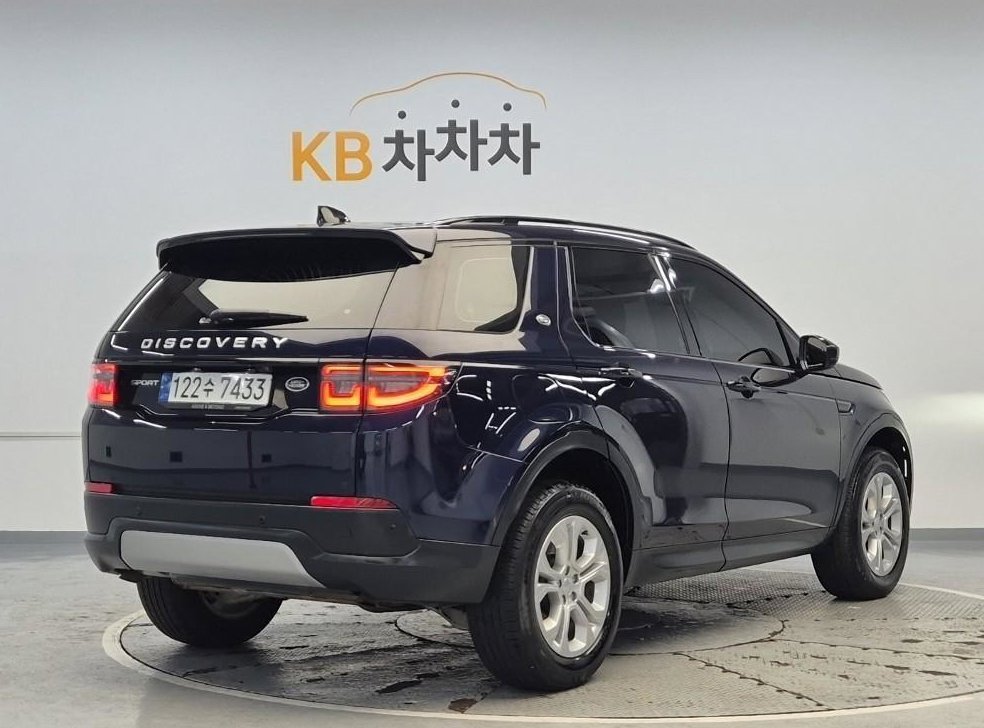 랜드로버 디스커버리 스포츠 P250 SE 사진 4