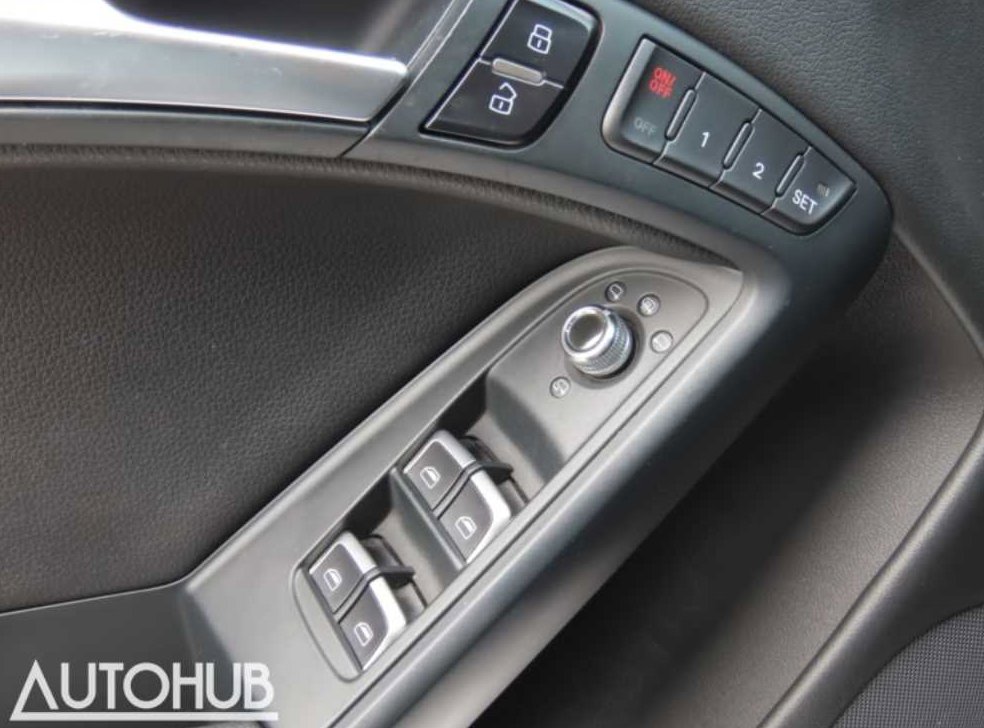 아우디 A5 2.0 TFSI 콰트로 카브리올레 사진 13