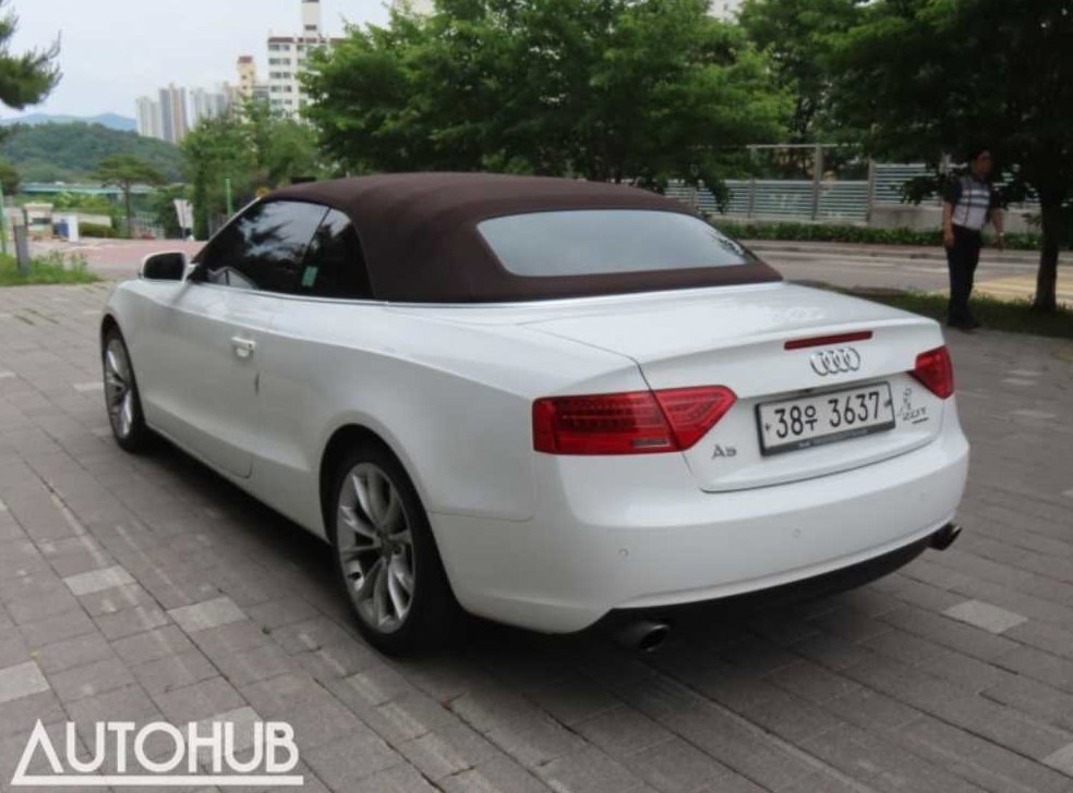 아우디 A5 2.0 TFSI 콰트로 카브리올레 사진 4