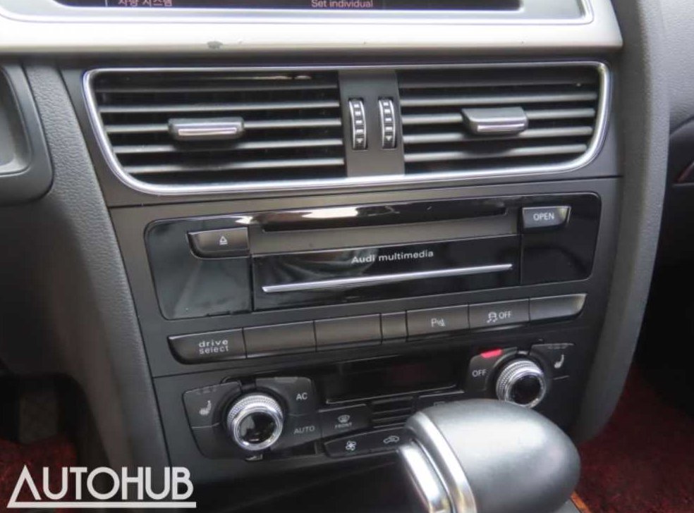 아우디 A5 2.0 TFSI 콰트로 카브리올레 사진 7