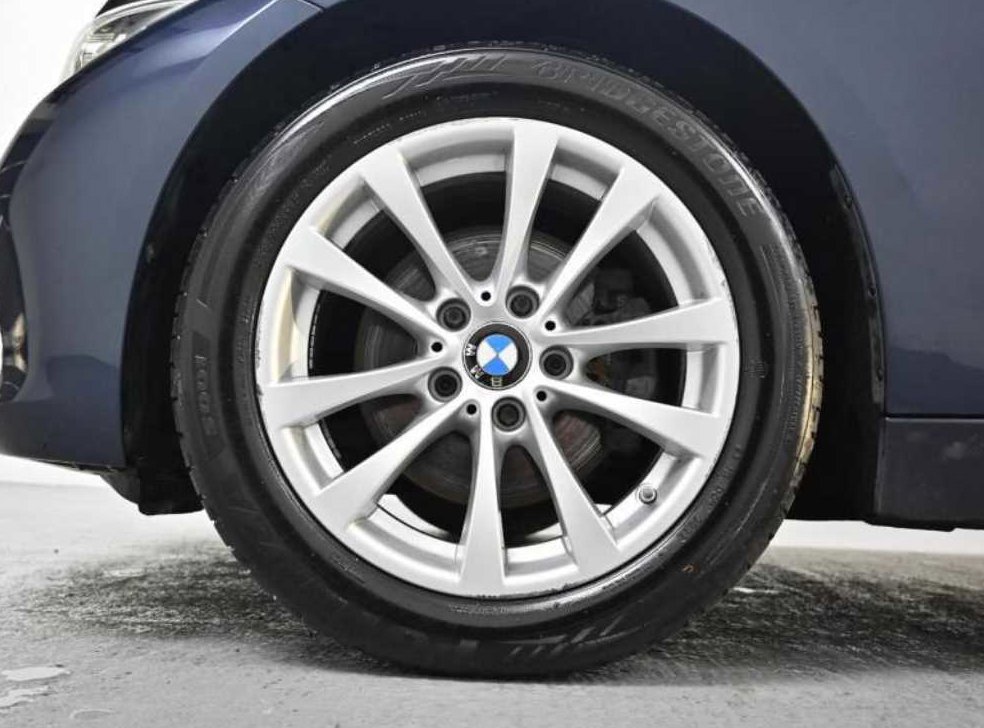 BMW 3시리즈 320d 사진 5