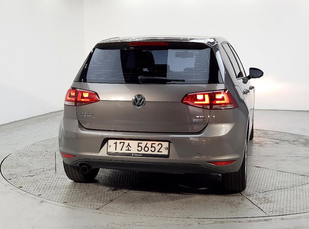 폭스바겐 골프 1.6 TDI 사진 3