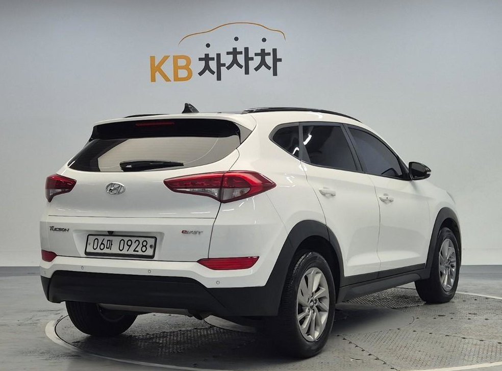 현대 투싼 디젤 1.7 2WD 사진 3