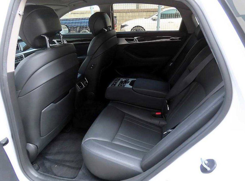 제네시스 G80 2.2D AWD 사진 6