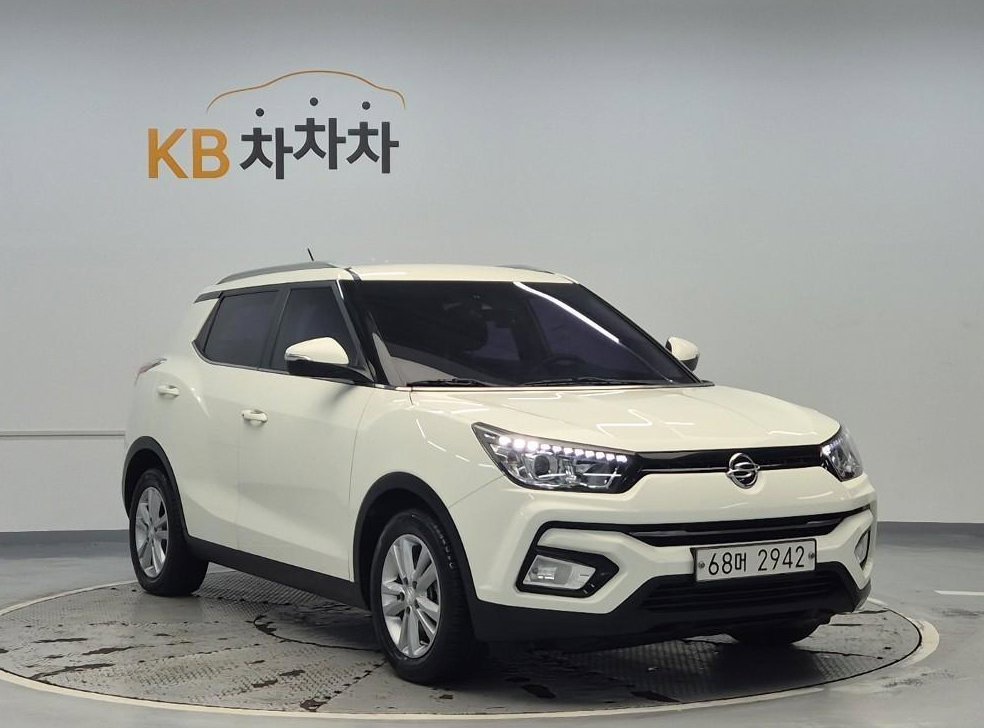 KG모빌리티(쌍용)  티볼리 2WD 가솔린 VX