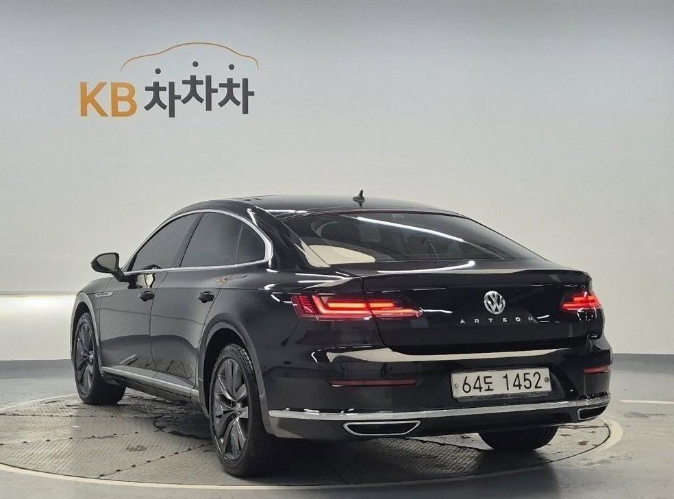 폭스바겐 아테온 2.0 TDI 엘레강스 프리미엄 사진 3