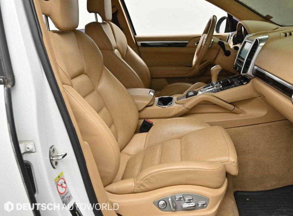 포르쉐 카이엔 4.8 S 사진 10