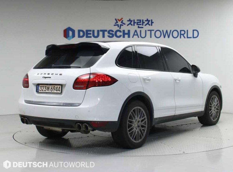 포르쉐 카이엔 4.8 S 사진 2