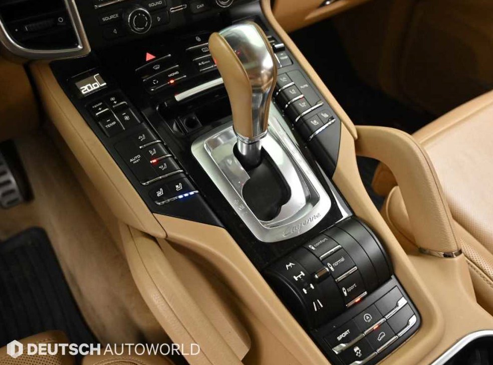 포르쉐 카이엔 4.8 S 사진 9