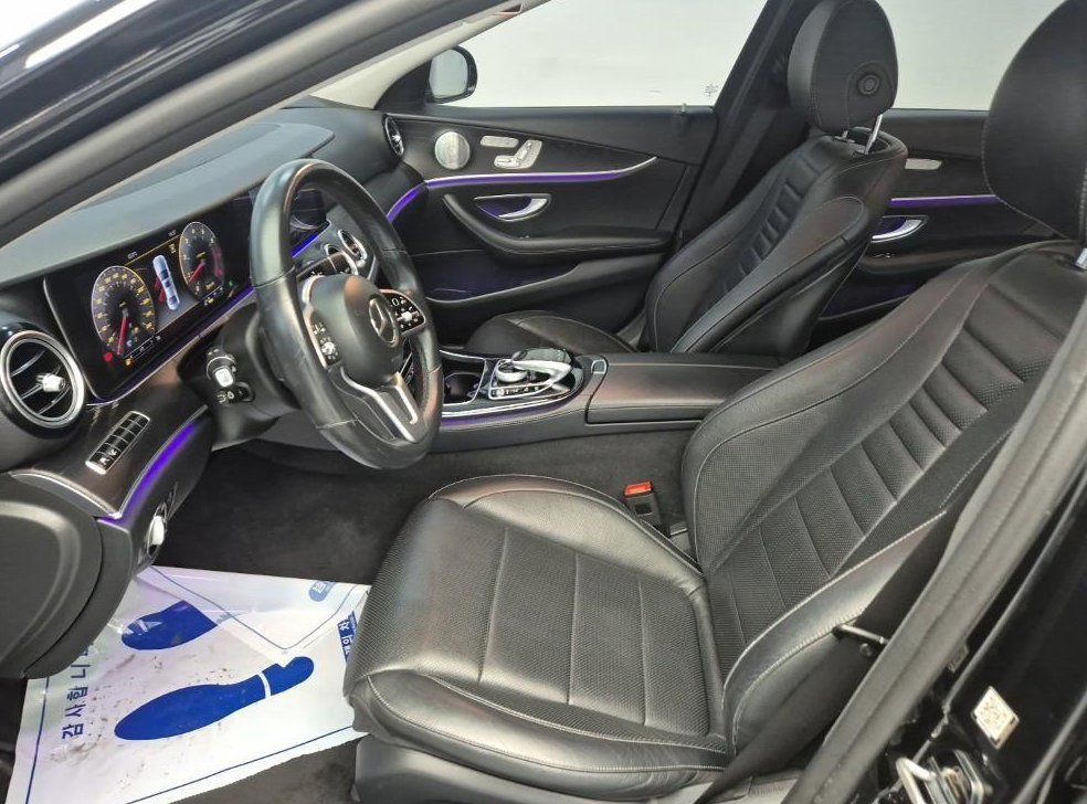 벤츠 E 클래스 E300 4MATIC 아방가르드 사진 11