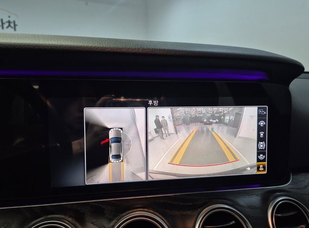벤츠 E 클래스 E300 4MATIC 아방가르드 사진 15
