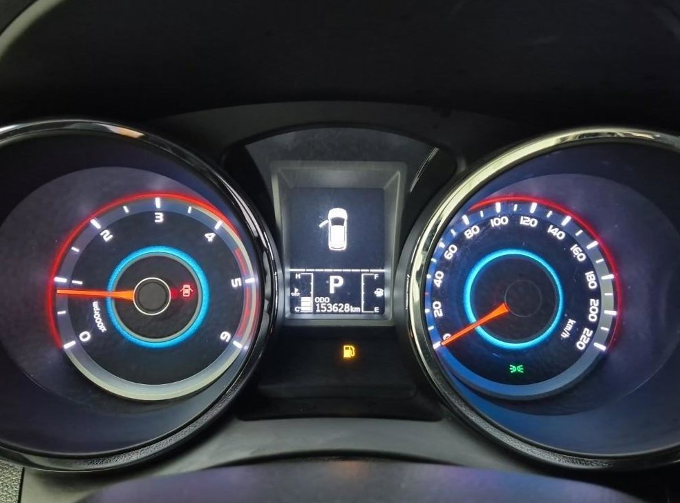 KG모빌리티(쌍용)  티볼리 디젤 2WD 1.6 VX 사진 17