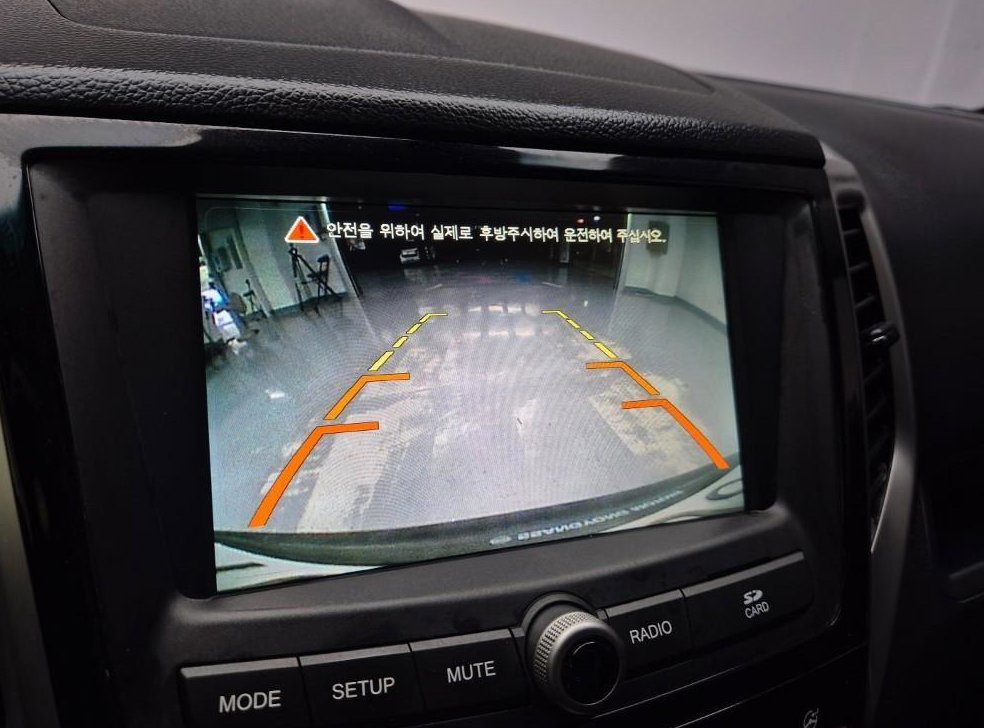KG모빌리티(쌍용)  티볼리 디젤 2WD 1.6 VX 사진 8